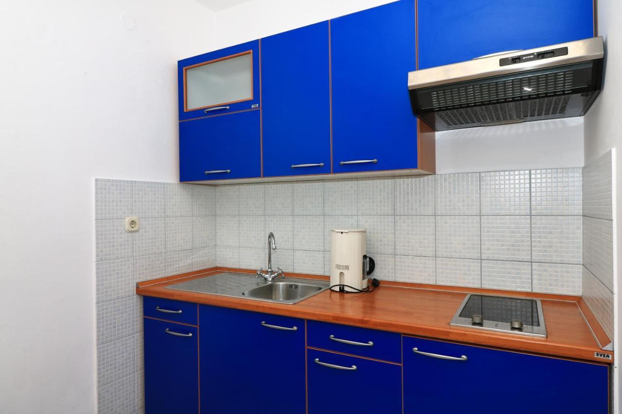 Apartments With A Parking Space Jezera, Murter - 5079 מראה חיצוני תמונה