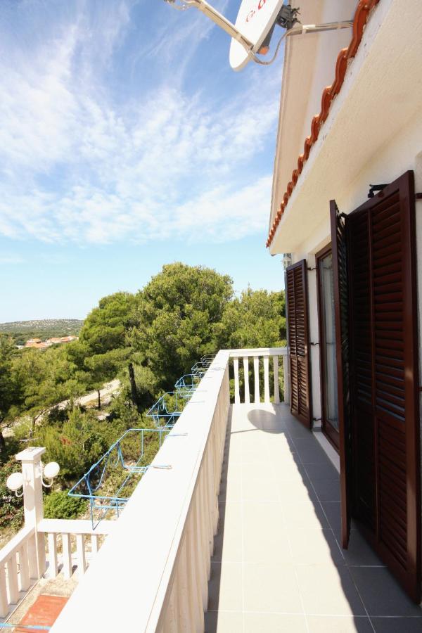 Apartments With A Parking Space Jezera, Murter - 5079 מראה חיצוני תמונה